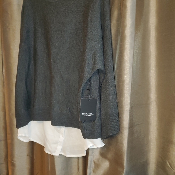 Simply Vera by Vera Wang Sweater (NWT) - Picture 2 of 4